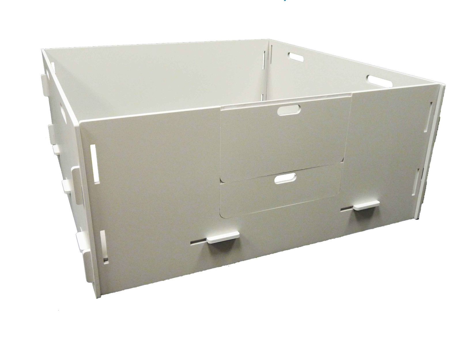 MagnaBox Whelping Box – Simple Sanitary Safe Easy to Assemble