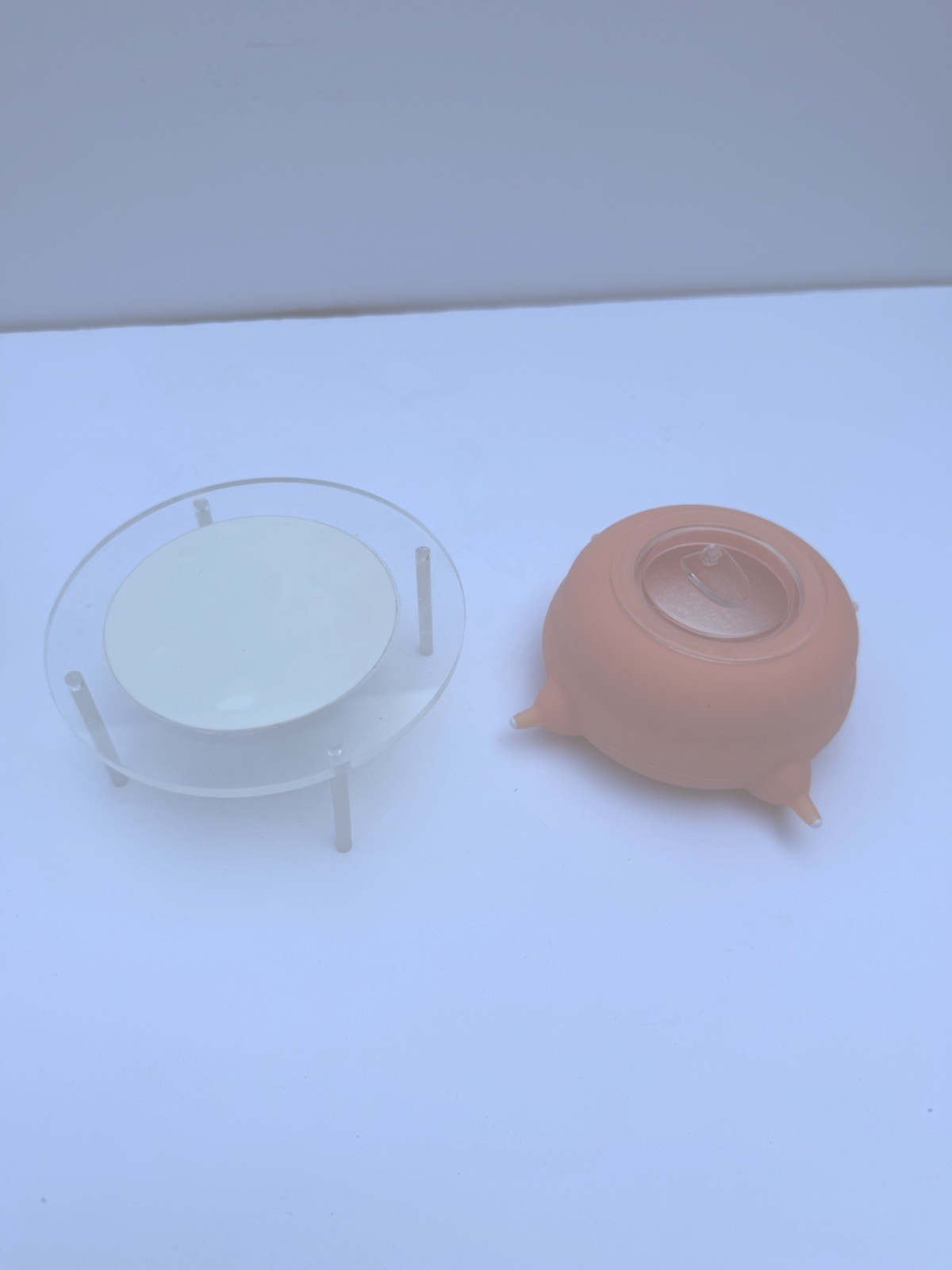 Multiple Puppies/Kittens Milk Feeder Bowl – Open Box – (Read Description)