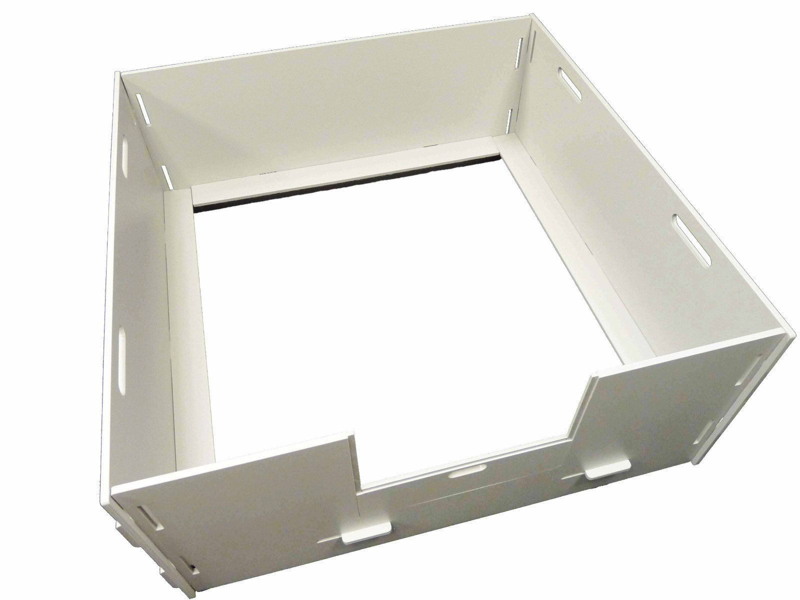MagnaBox Whelping Box – Simple Sanitary Safe Easy to Assemble