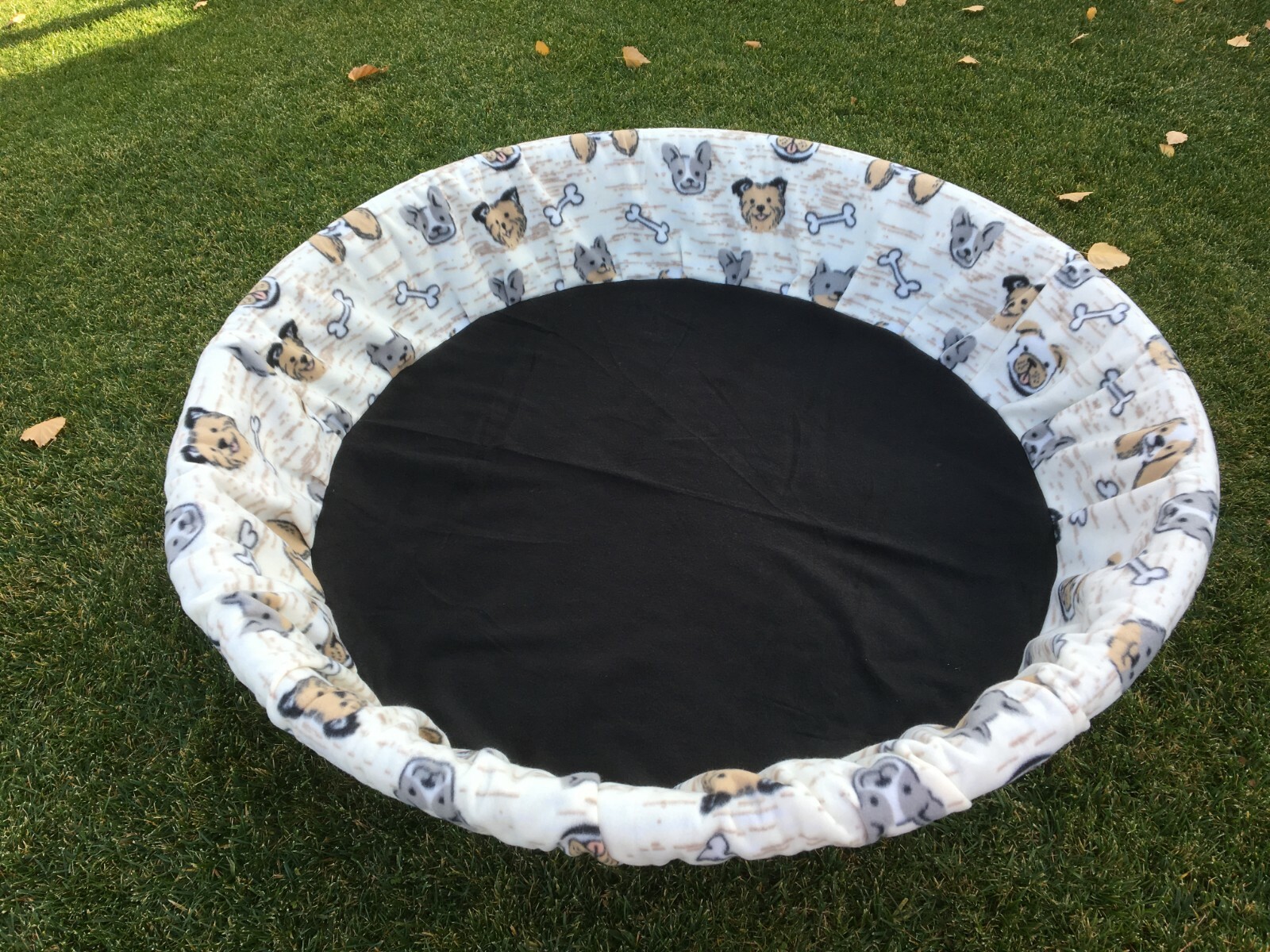 SHIPS FREE! MEDIUM Size Kiddie Pool Cover Liner for Whelping Puppies Dogs
