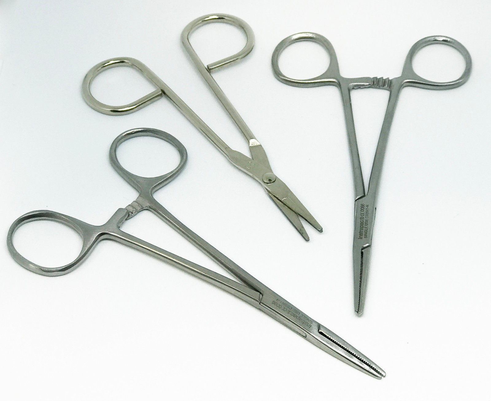 35 piece Puppy Whelping Kit Thermometer 2 x Forcep 10 x Cord Clamps Mucus Iodine